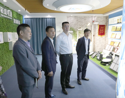 宝安区辅导光临lewin乐玩官网视察调研领导工作